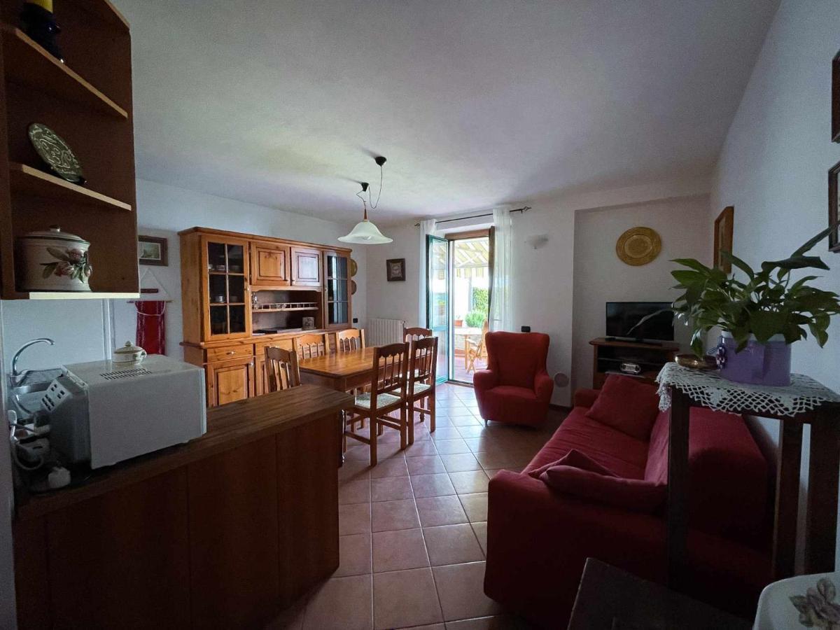 La Gioiosa Apartment With Garden Terrace Civenna Exteriér fotografie